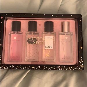 New fragrance VS set